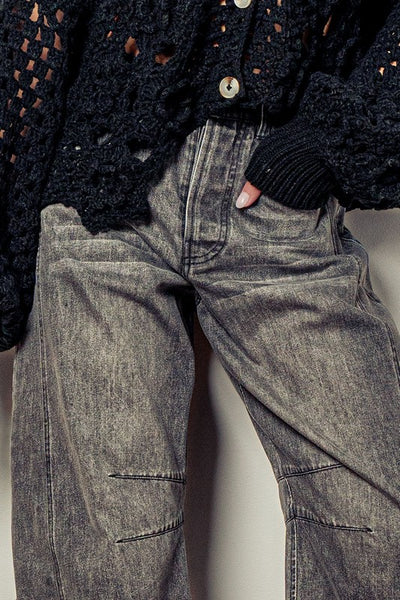 Faded Barrel Jeans