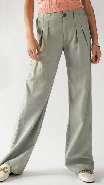 High Waisted Wide Fit Pleated Pants